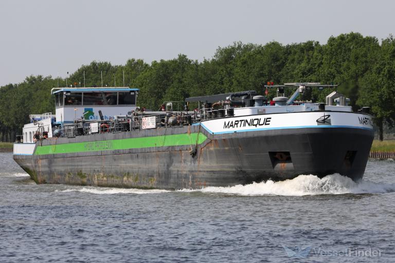 martinique (Tanker) - IMO , MMSI 244810693, Call Sign PB8213 under the flag of Netherlands