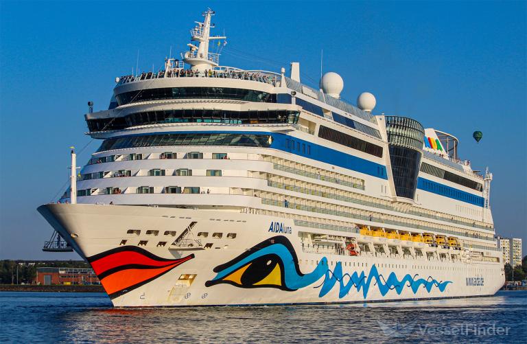 aidaluna (Passenger (Cruise) Ship) - IMO 9334868, MMSI 247255400, Call Sign ICLP under the flag of Italy