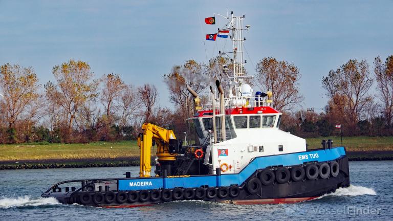 ems tug (Tug) - IMO 9849734, MMSI 255806306, Call Sign CQAX8 under the flag of Madeira