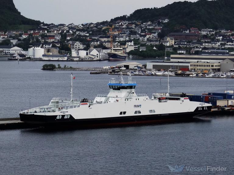 hjorundfjord (Passenger/Ro-Ro Cargo Ship) - IMO 9528471, MMSI 259097000, Call Sign LDKQ under the flag of Norway