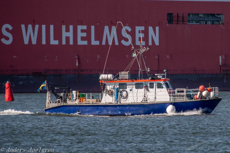 snoken (Diving ops) - IMO , MMSI 265708710, Call Sign SFE2758 under the flag of Sweden