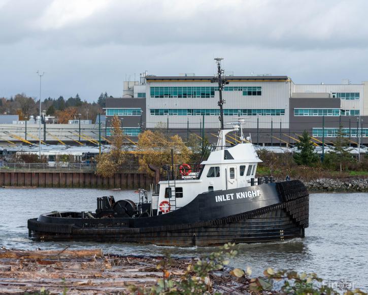 inlet knight (Tug) - IMO , MMSI 316022428 under the flag of Canada