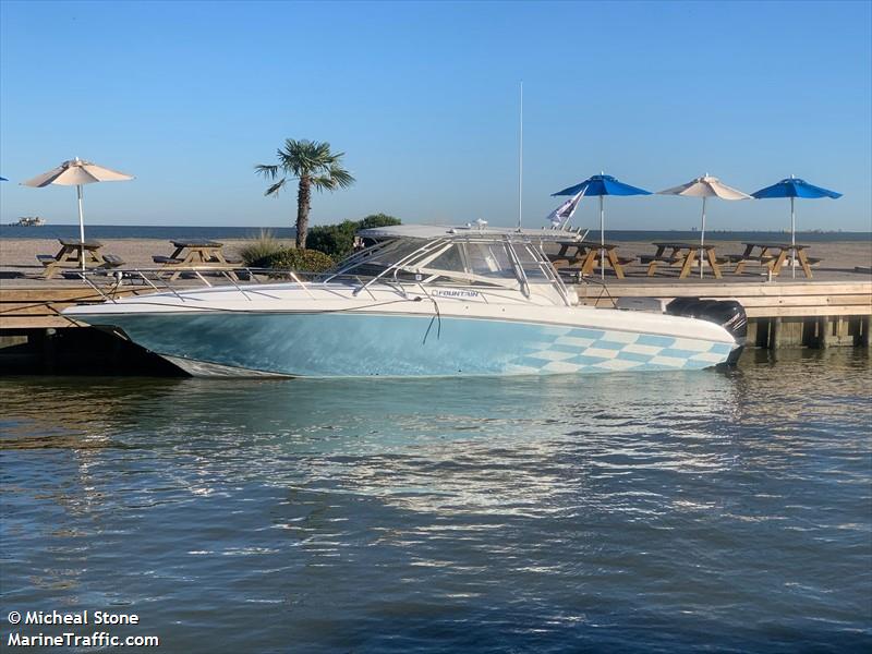 skimming stones (Pleasure craft) - IMO , MMSI 338369061 under the flag of USA