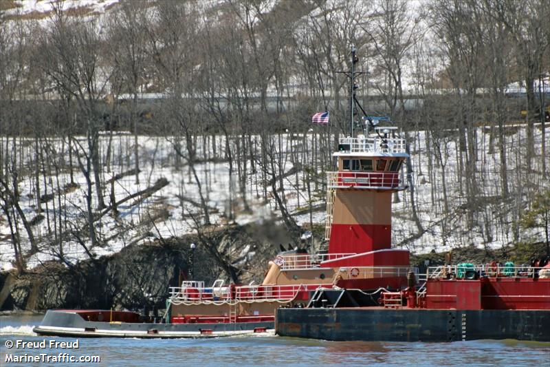 timothy l. reinauer (Pusher Tug) - IMO 7902049, MMSI 367409290, Call Sign WDE8763 under the flag of United States (USA)