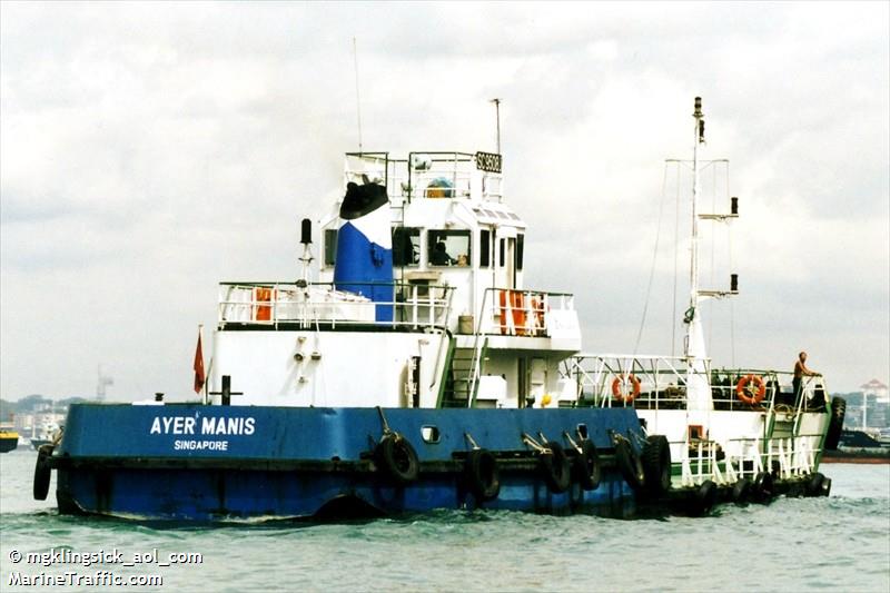 ayer manis (Water Tanker) - IMO 8898879, MMSI 563001270, Call Sign 9V5855 under the flag of Singapore