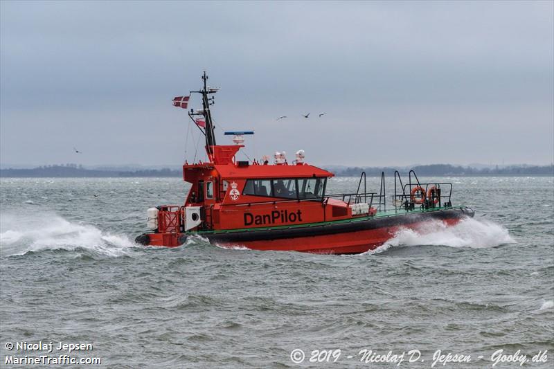 danpilot foxtrot (Pilot) - IMO 9839521, MMSI 219024175, Call Sign OX3117 under the flag of Denmark