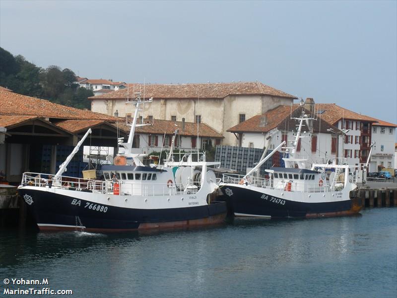 fv vivaldi (Fishing Vessel) - IMO 8229494, MMSI 227981000, Call Sign FQLH under the flag of France