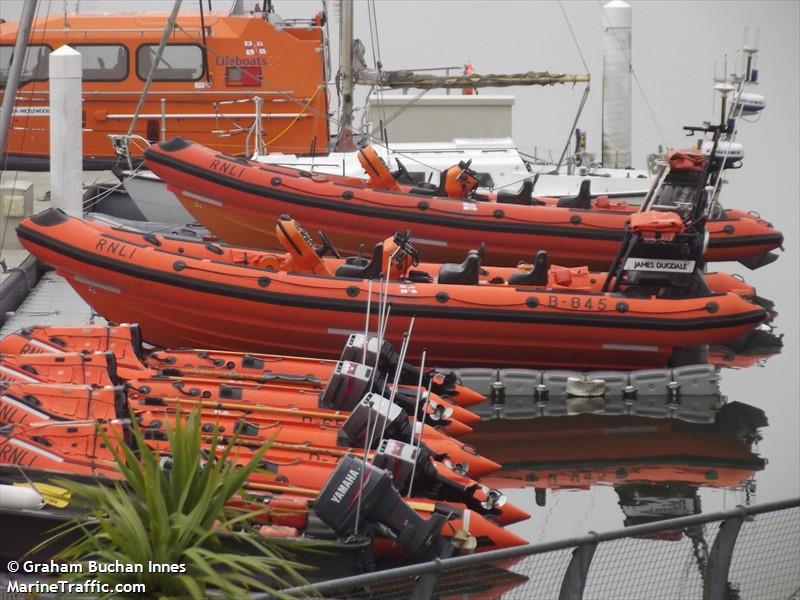 rnli lifeboat b-845 (-) - IMO , MMSI 235104205 under the flag of United Kingdom (UK)