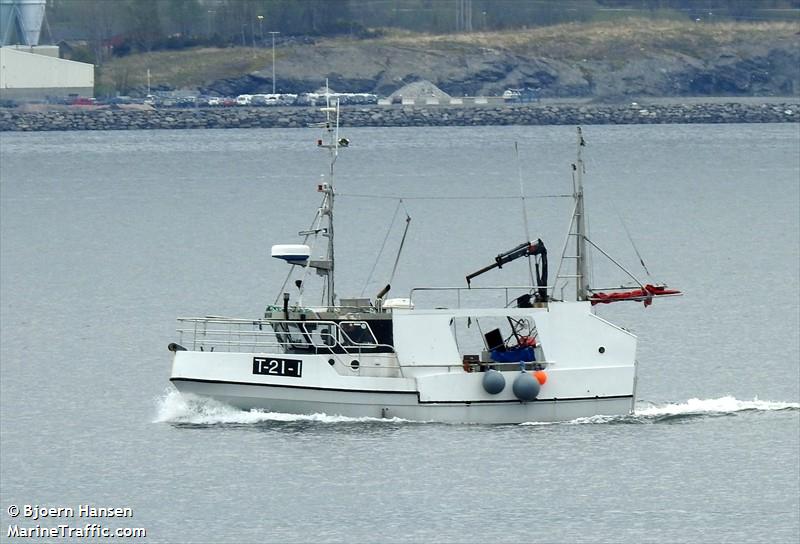 drivar (-) - IMO , MMSI 257184220, Call Sign LM2053 under the flag of Norway