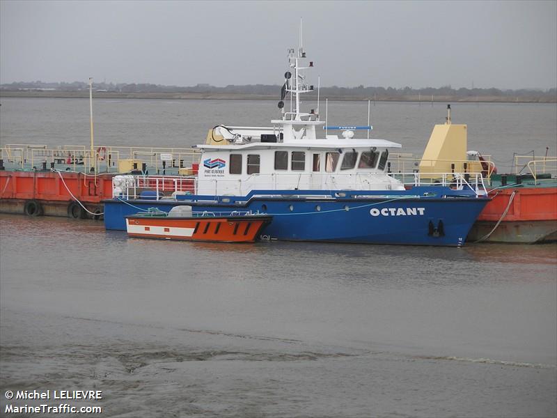 octant (-) - IMO , MMSI 227011090 under the flag of France