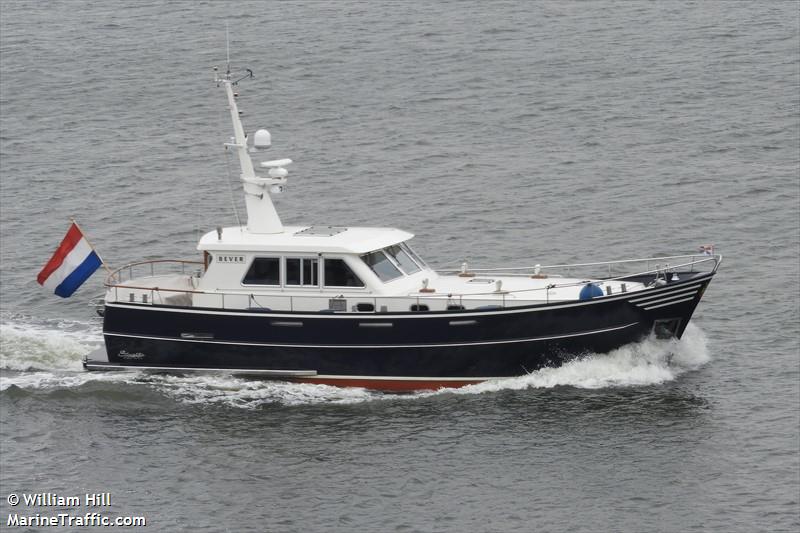 bever (-) - IMO , MMSI 244615208, Call Sign PD6518 under the flag of Netherlands