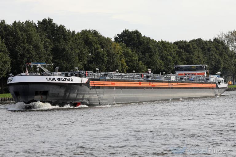 erik walther (Tanker) - IMO , MMSI 211793600, Call Sign DF2863 under the flag of Germany