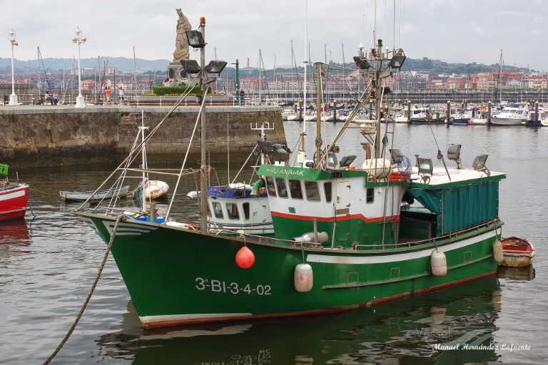 hiru anaiak (Fishing vessel) - IMO , MMSI 224103820, Call Sign EA6458 under the flag of Spain