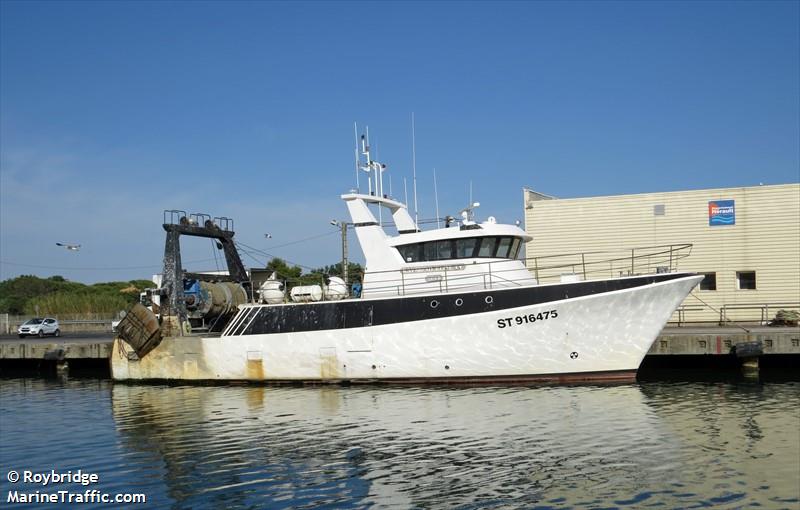 fv raymond elise 4 (Fishing vessel) - IMO , MMSI 228154900, Call Sign FQDX under the flag of France