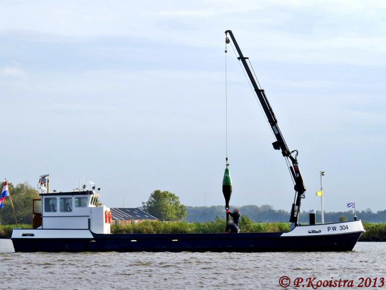pw 304 (Dredging or UW ops) - IMO , MMSI 244710977, Call Sign PD2435 under the flag of Netherlands