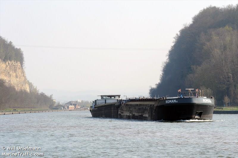 roman (Cargo ship) - IMO , MMSI 244730605, Call Sign PH6508 under the flag of Netherlands