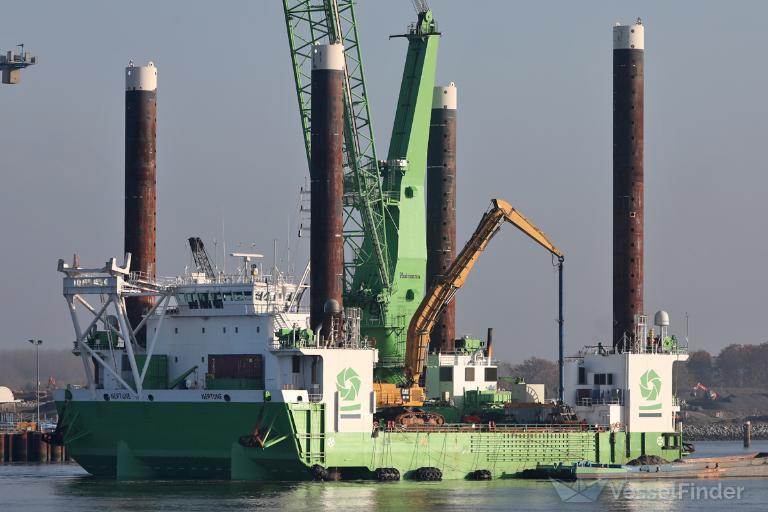 neptune (Offshore Support Vessel) - IMO 9616864, MMSI 253532000, Call Sign LXNP under the flag of Luxembourg