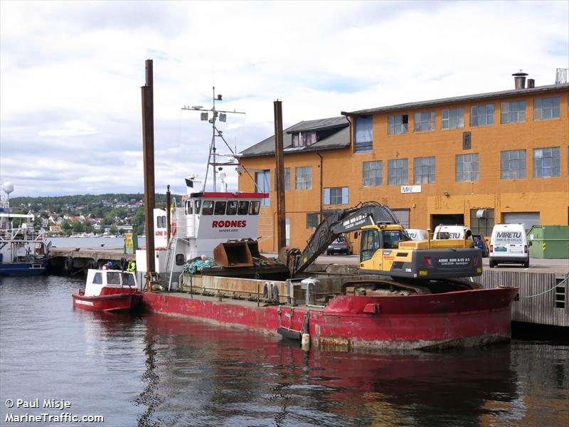 roednes (Dredging or UW ops) - IMO , MMSI 257240000, Call Sign LNCH under the flag of Norway