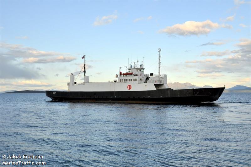 roesund (Passenger/Ro-Ro Cargo Ship) - IMO 7601669, MMSI 257376500, Call Sign LEIH under the flag of Norway