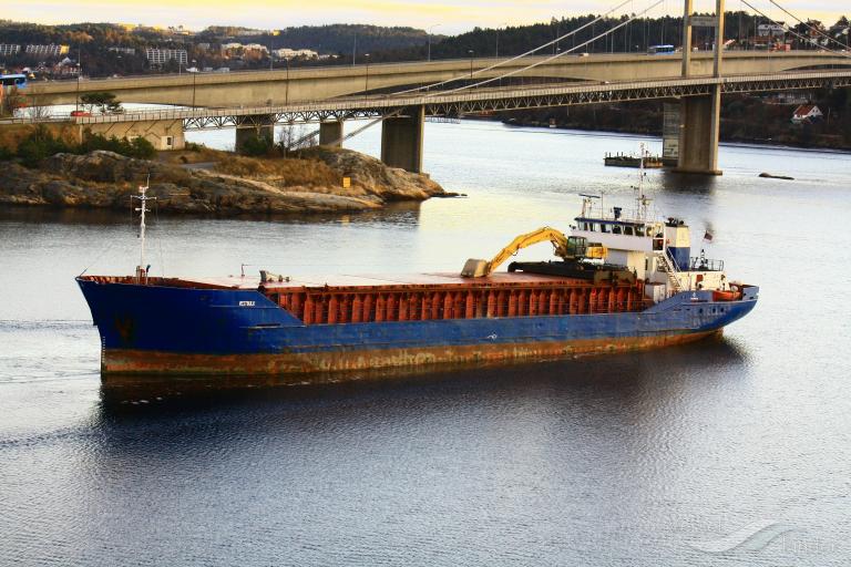 mv eidholm (General Cargo Ship) - IMO 8616099, MMSI 258293000, Call Sign LNWA under the flag of Norway