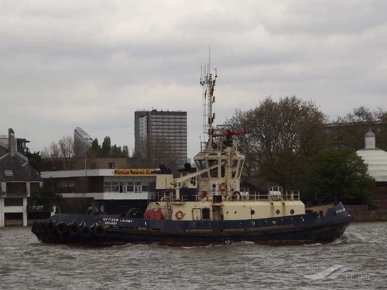 bsv franta (Tug) - IMO 8919178, MMSI 264900332, Call Sign YQPX under the flag of Romania