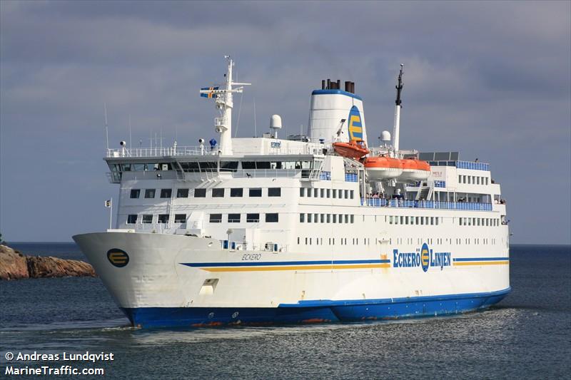 eckero (Passenger/Ro-Ro Cargo Ship) - IMO 7633155, MMSI 266308000, Call Sign SBJU under the flag of Sweden