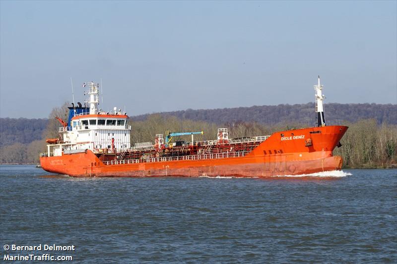 dicle deniz (Chemical/Oil Products Tanker) - IMO 9464273, MMSI 271040029, Call Sign TCWP2 under the flag of Turkey