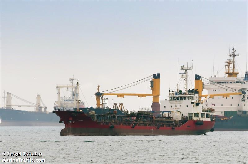 truzhenik (Chemical Tanker) - IMO 9100451, MMSI 273332070, Call Sign UBHK9 under the flag of Russia