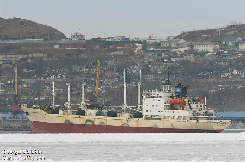 kapitan kirichenko (Refrigerated Cargo Ship) - IMO 8832069, MMSI 273422240, Call Sign UEZS under the flag of Russia