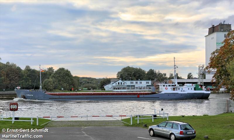 lisa d (General Cargo Ship) - IMO 8205187, MMSI 304559000, Call Sign V2OK3 under the flag of Antigua & Barbuda