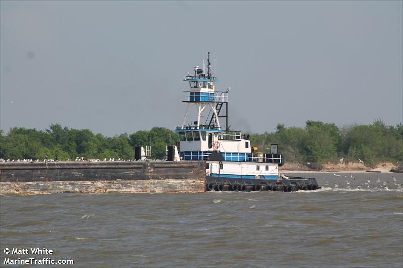 miss whitney (Pusher Tug) - IMO 8992936, MMSI 367642490, Call Sign WDH6876 under the flag of United States (USA)