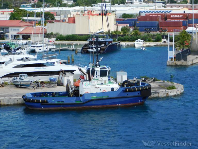 deni (Tug) - IMO 9844382, MMSI 375605000, Call Sign J8B6015 under the flag of St Vincent & Grenadines
