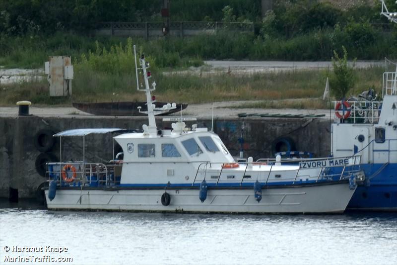 izvoru mare (-) - IMO , MMSI 264900214, Call Sign YP3049 under the flag of Romania