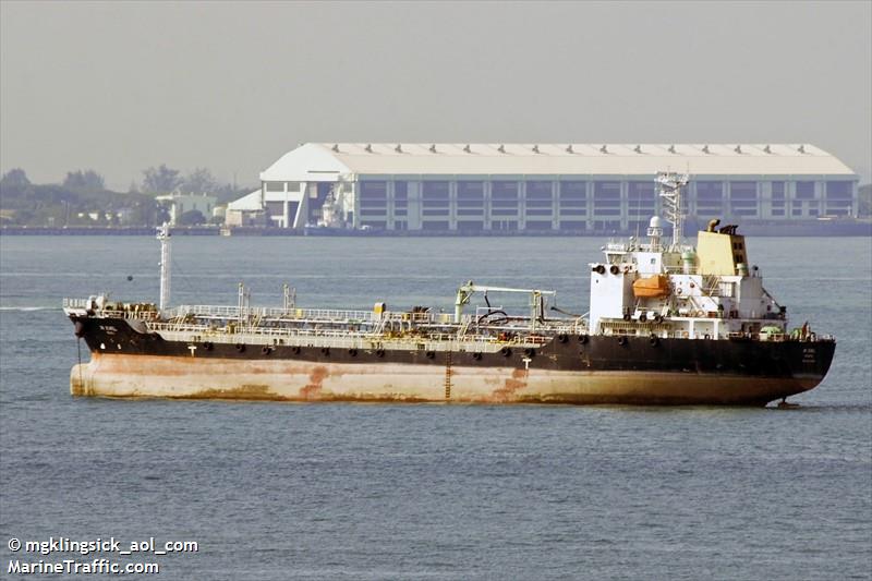 jw jewel (Oil Products Tanker) - IMO 9402964, MMSI 564218000, Call Sign 9V2490 under the flag of Singapore