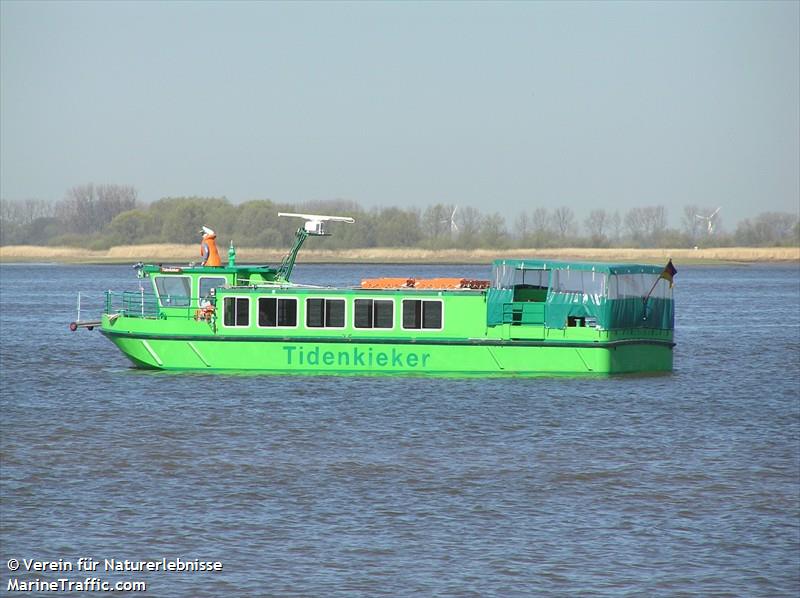 tidenkieker (-) - IMO , MMSI 211189540, Call Sign DF2347 under the flag of Germany