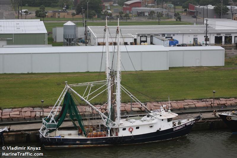 liberty (-) - IMO , MMSI 367327220, Call Sign WDE2602 under the flag of United States (USA)