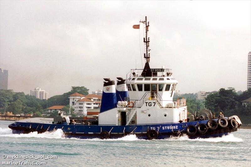 an yang (Tug) - IMO 9058268, MMSI 563001220, Call Sign 9V3838 under the flag of Singapore