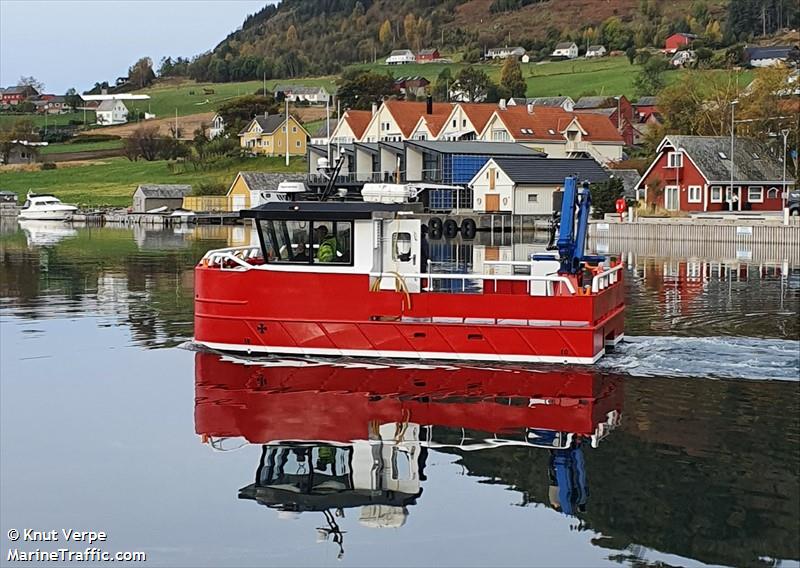 eris (-) - IMO , MMSI 257126960, Call Sign LH4323 under the flag of Norway