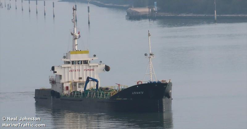 ecolaguna 10 ve9125 (-) - IMO , MMSI 247378400 under the flag of Italy