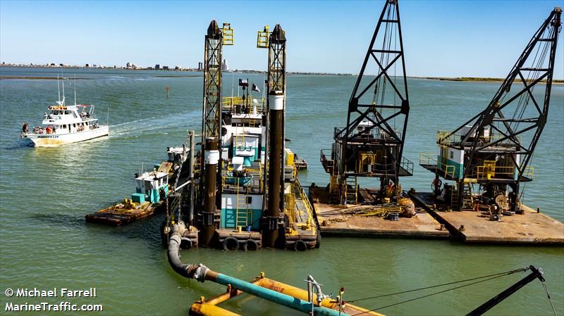 leonard fisher (Dredging or UW ops) - IMO , MMSI 367099750, Call Sign WDJ2891 under the flag of United States (USA)