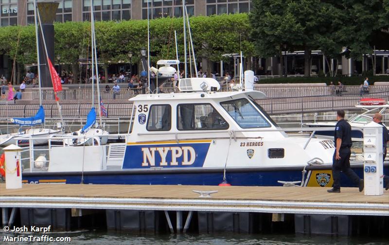 nypd 35 (Law enforcment) - IMO , MMSI 367639010, Call Sign WDH6536 under the flag of United States (USA)
