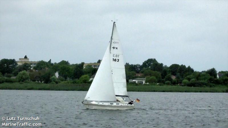 espina (Sailing vessel) - IMO , MMSI 211682070, Call Sign DG8678 under the flag of Germany