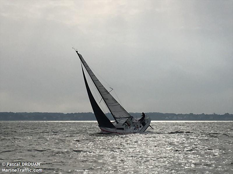 max pogo 30 (Sailing vessel) - IMO , MMSI 227484830, Call Sign FAE5203 under the flag of France
