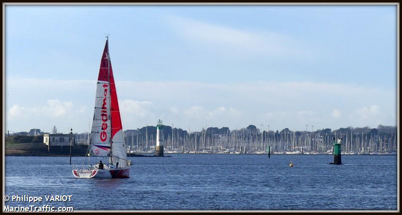 ali solo sailor (Sailing vessel) - IMO , MMSI 227547820, Call Sign FGA9951 under the flag of France
