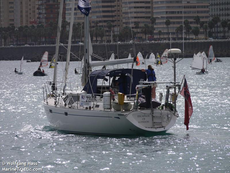 escapade of london (Sailing vessel) - IMO , MMSI 235006359, Call Sign ZITW6 under the flag of United Kingdom (UK)