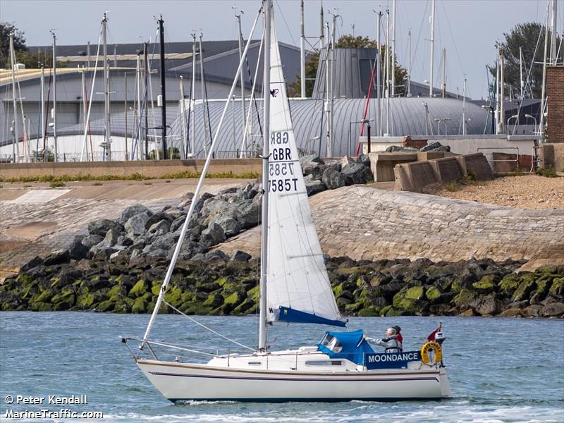 moondance (Pleasure craft) - IMO , MMSI 235013517, Call Sign MCNB5 under the flag of United Kingdom (UK)