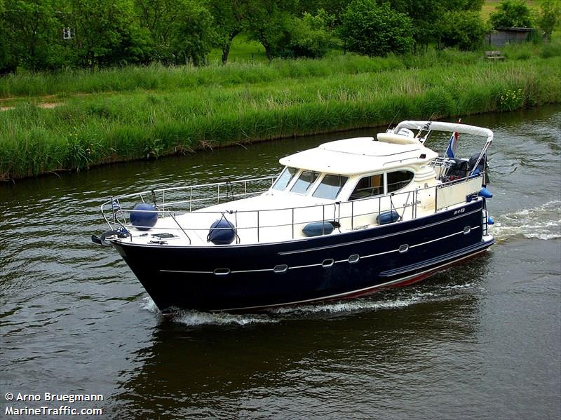 blue marlin (-) - IMO , MMSI 244020459 under the flag of Netherlands