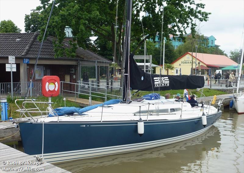 azora (Sailing vessel) - IMO , MMSI 244106014, Call Sign P16746 under the flag of Netherlands