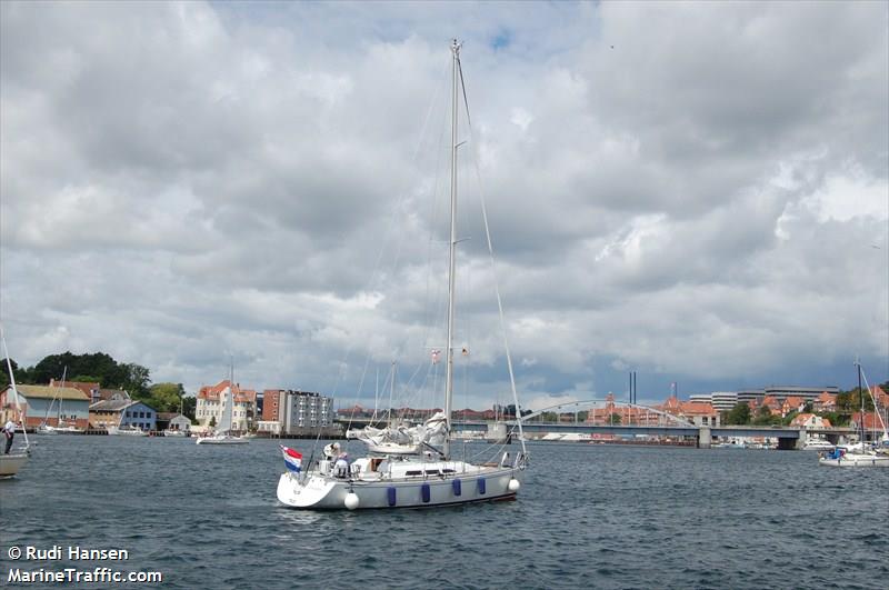 quinta (Pleasure craft) - IMO , MMSI 244690961, Call Sign PD5340 under the flag of Netherlands