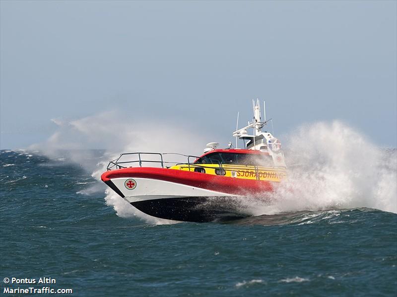 rescue carnegie (SAR) - IMO , MMSI 265523430, Call Sign 7SA2198 under the flag of Sweden
